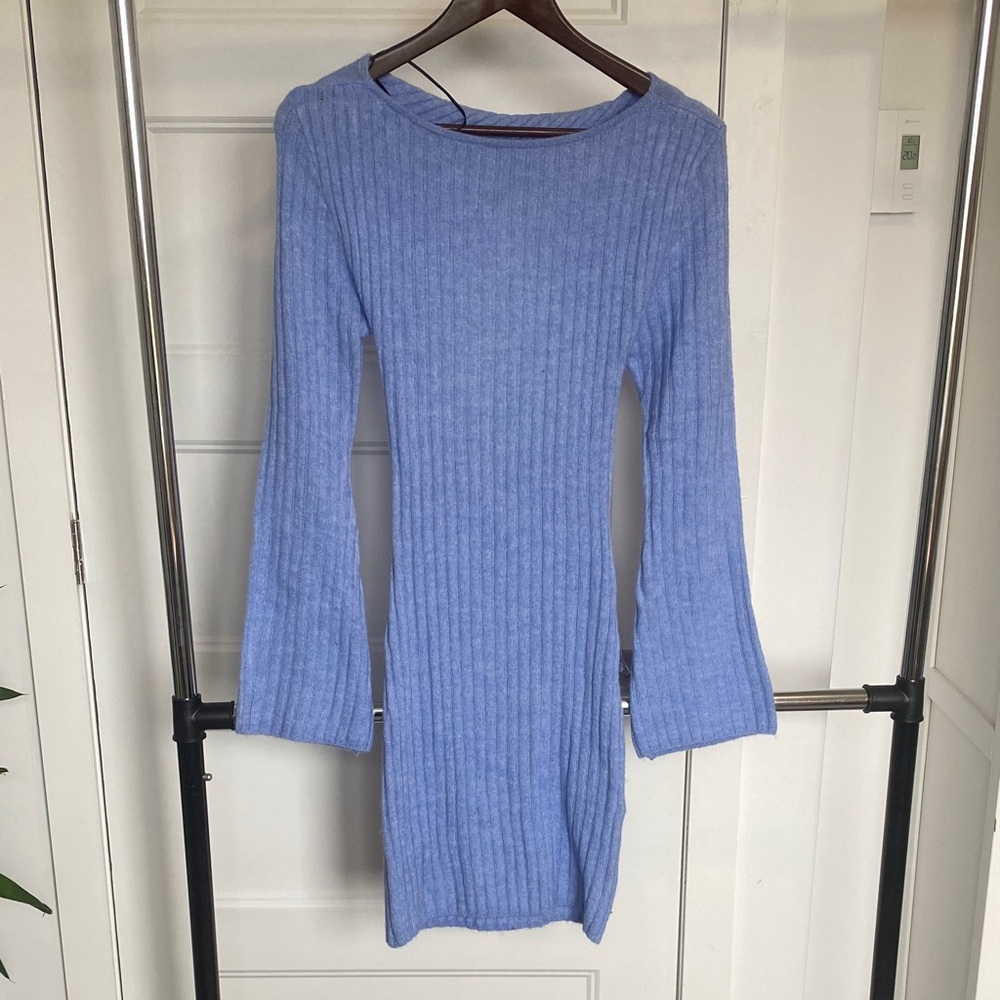 H&M Light Blue Ribbed Long-Sleeve Knit Dress